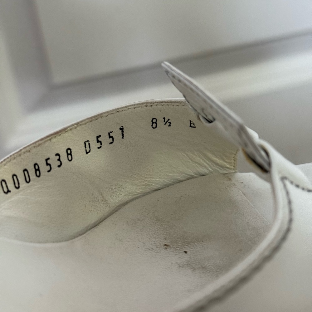 Salvatore Ferragamo white mules slides size 8.5 B - Picture 8 of 14